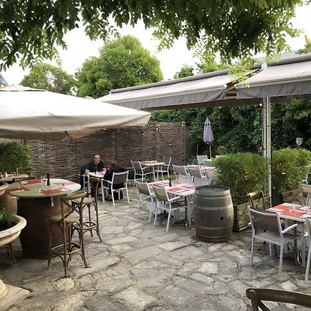 Le Bistrot Vinaigrette Bed and breakfast 3*